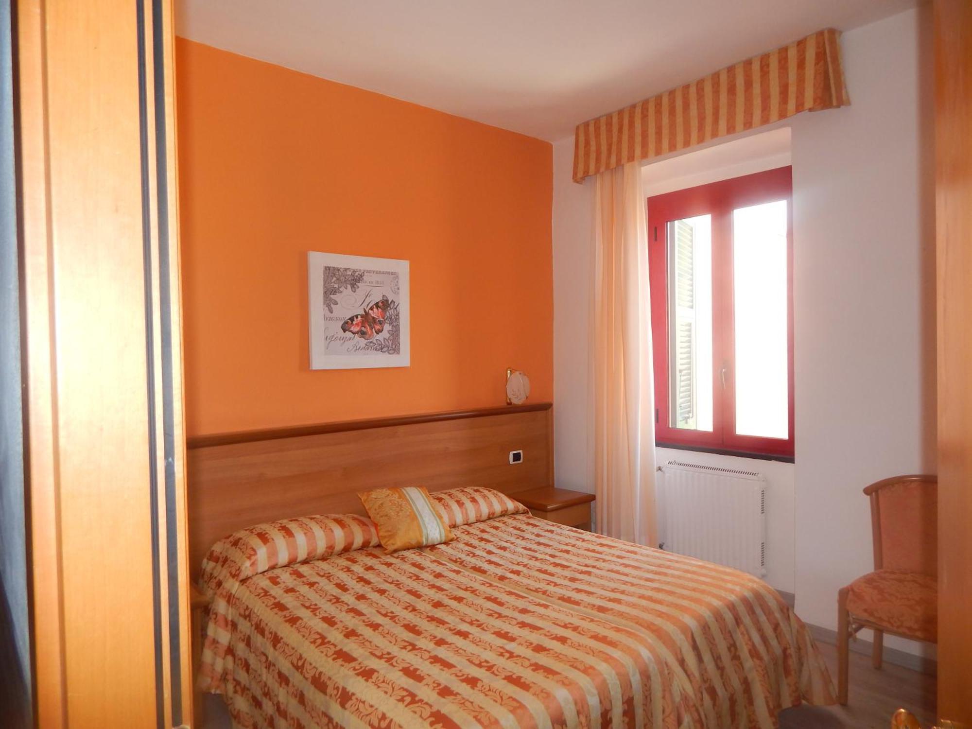 Albergo La Veranda Tavarone Exteriör bild