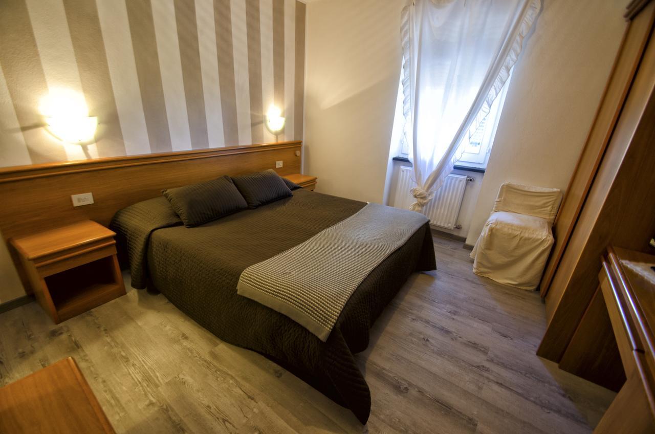 Albergo La Veranda Tavarone Exteriör bild
