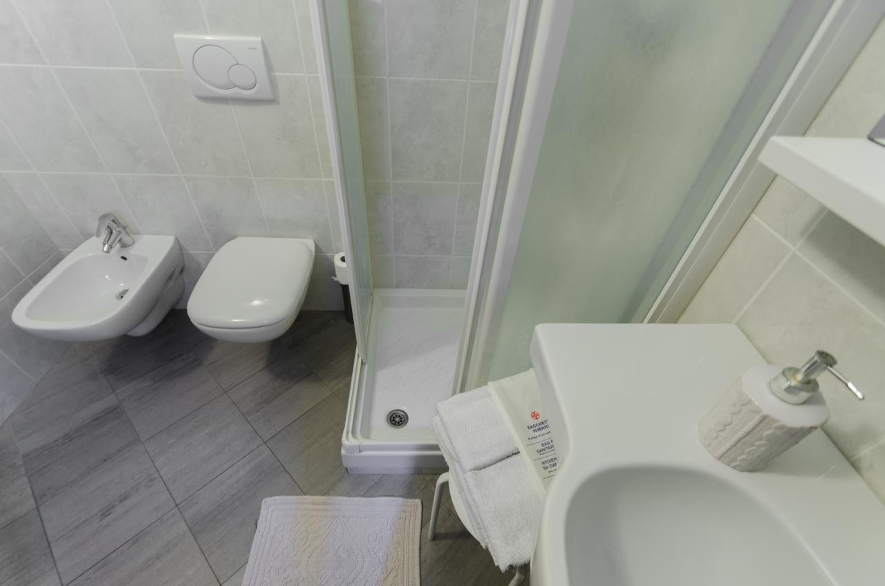 Albergo La Veranda Tavarone Exteriör bild
